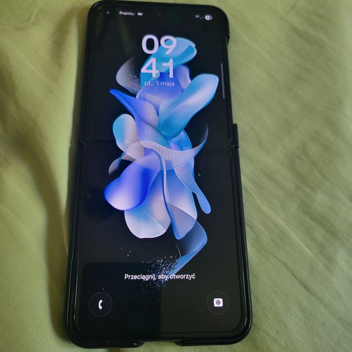 Samsung Z Flip 4 8gb 128gb