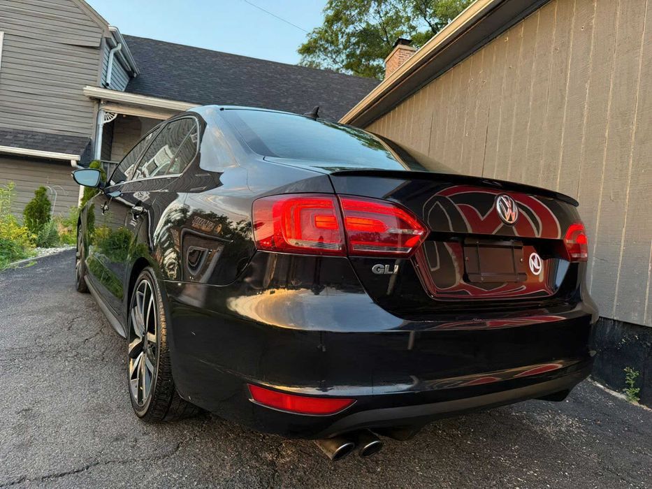 Volkswagen Jetta GLI Autobahn      2014