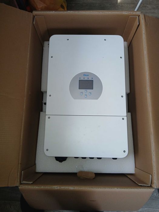 інвертор Deye SUN-8K