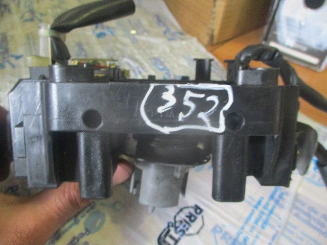 Conjunto / manetes de luzes e limpa vidros HYUNDAI H100 Combi (P)
