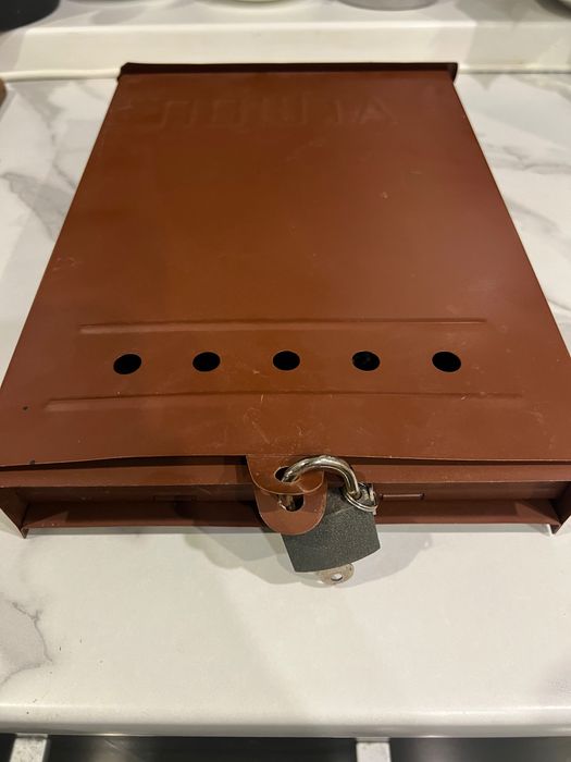 Почтовый ящик поштова скринька