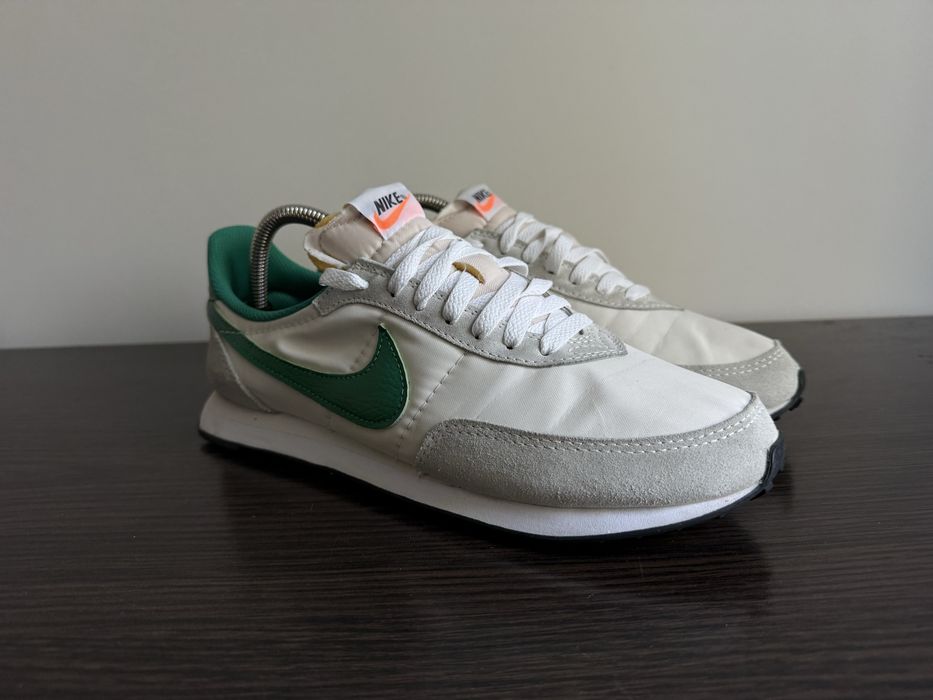 Кросівки Nike Waffle Trainer 2 Beige/White DH1349-003 Розмір 41 на 26 см
