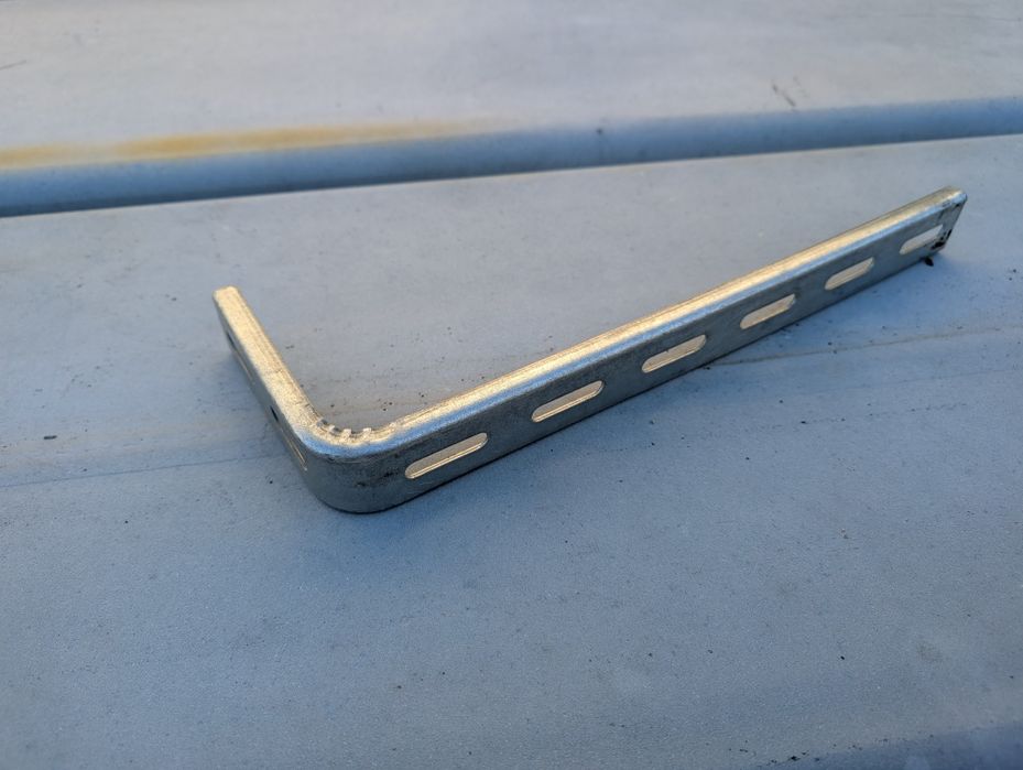 Suporte em L fixação prateleira ou outros