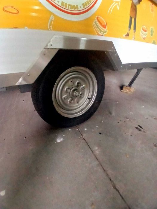 ROULOTE STREET FOOD 3x2 pronta a trabalhar