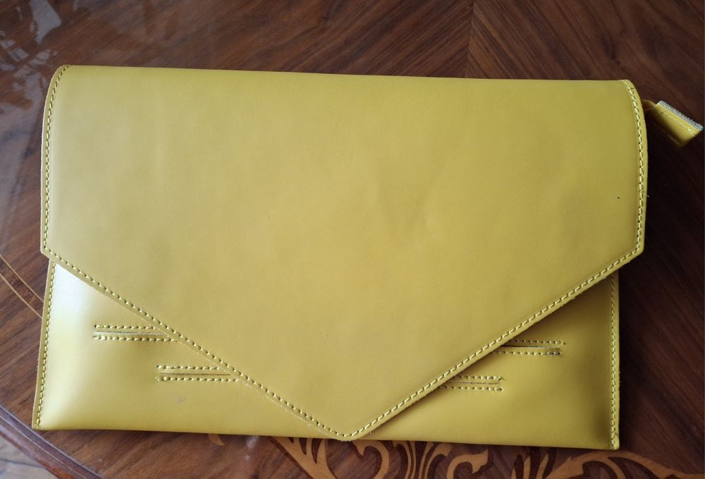 Клатч Genuine leather