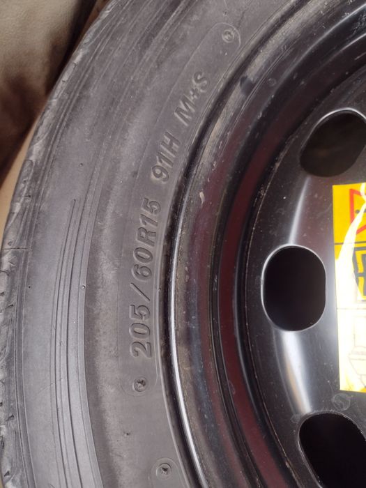 Диск з шиною форд 4/108 R15