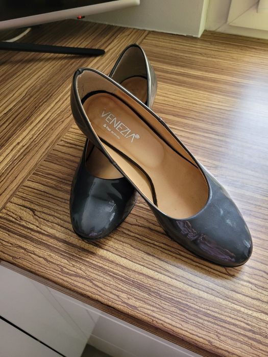 Półbuty damskie venezia r. 37