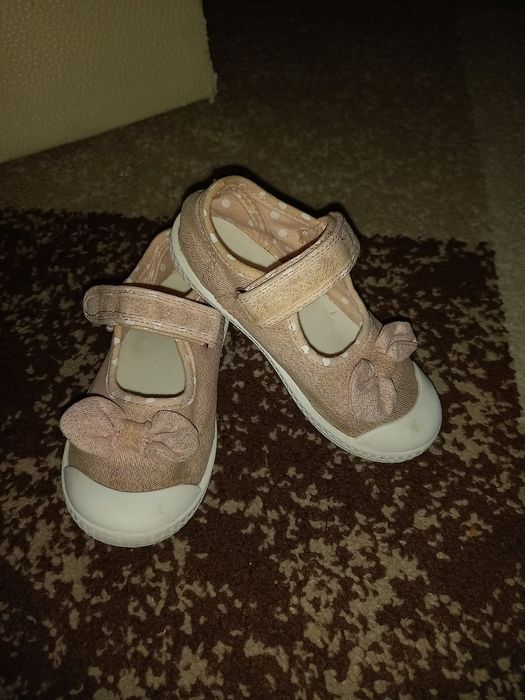 Макасини тапочки для дівчинки дитячі