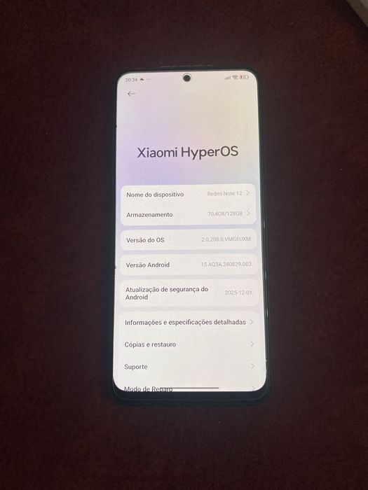 Dois telemoveis, iphone e xiaumi note 12