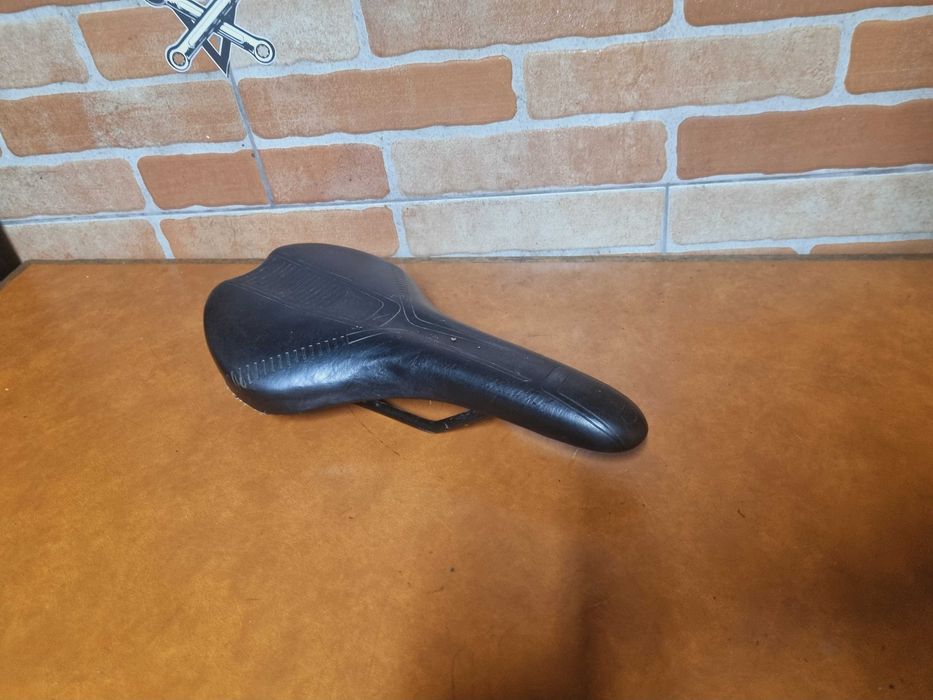 Selim Bicicleta razoavel