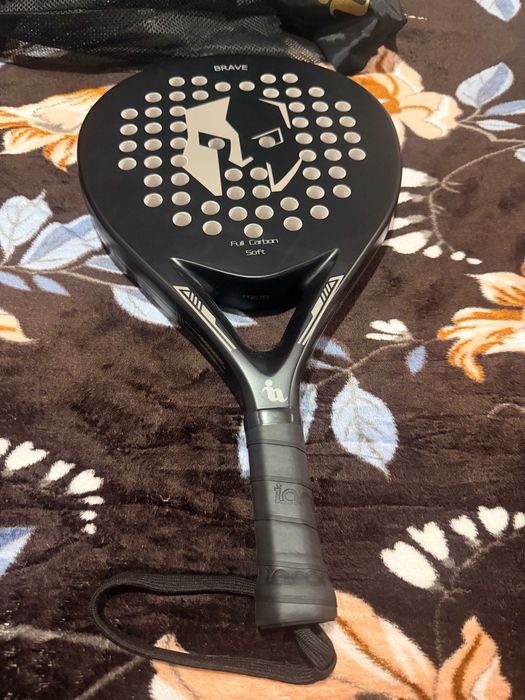 BRAVE Full Carbon Padel Racket.