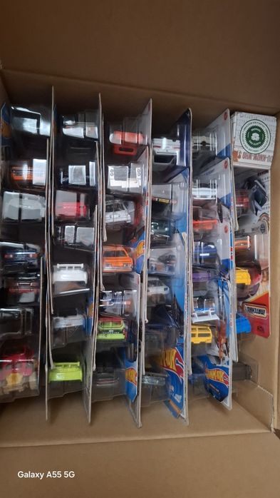 hot wheels мейн спецсерія