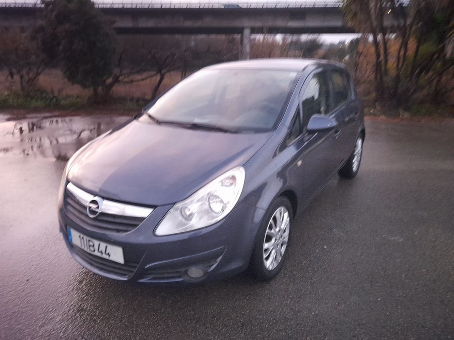 Opel corsa 1.2  2009 kms 155000