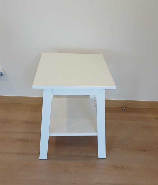 Mesa de apoio -  em EXCELENTE estado