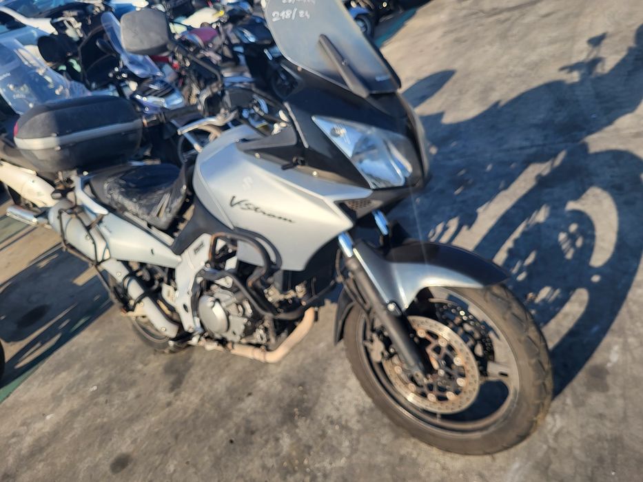 Suzuki Dl 650 v strom i lampa przód