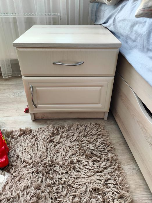 Меблі в дитячу,спальня. Шкаф,письменний стіл,тумба.Стінка