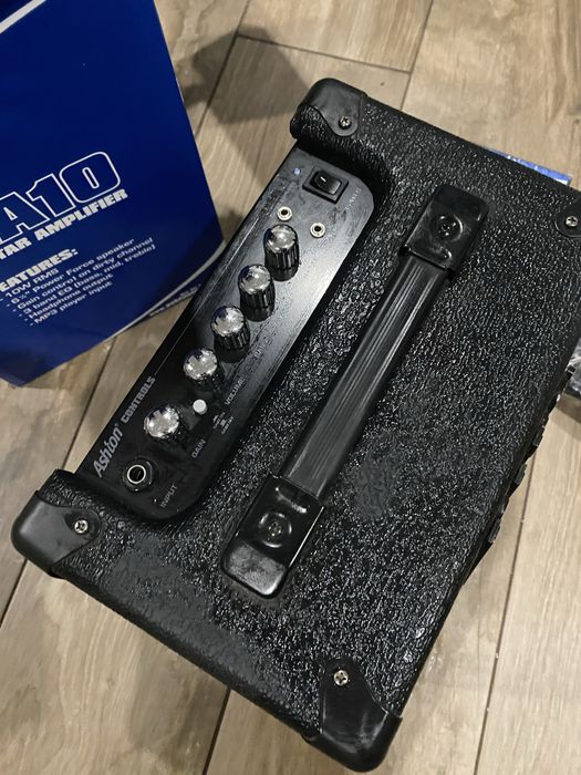 Amplificador guitarra acustica Ashton GA10