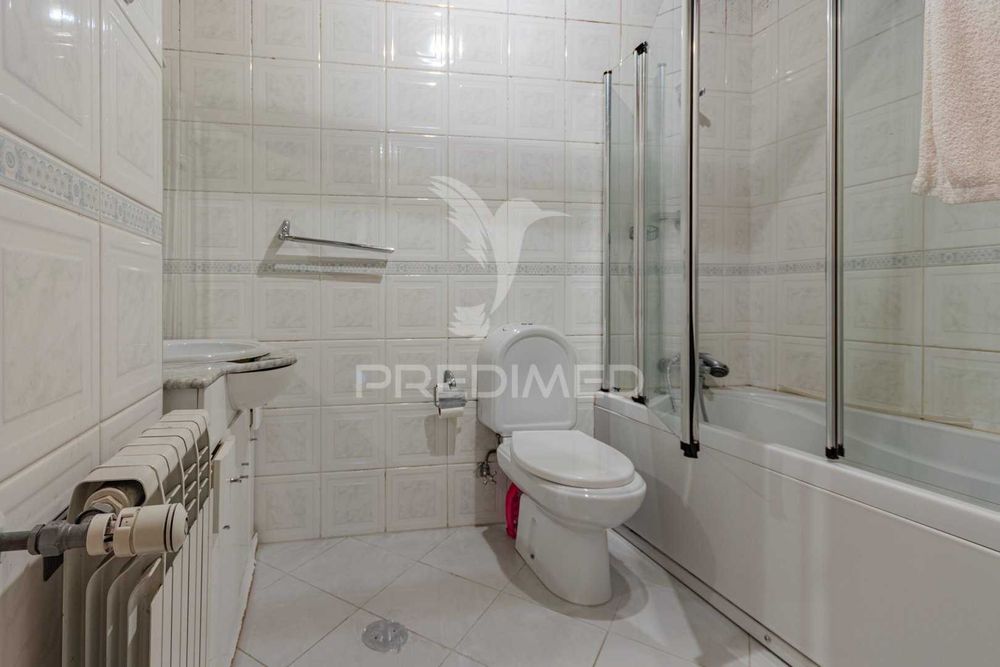 Apartamento T3 com ótima localização em Felgueiras