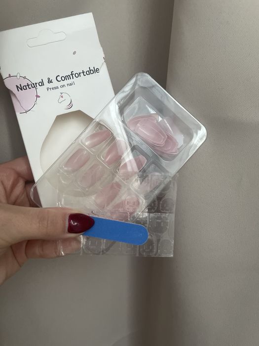 Paznokcie sztuczne Temu