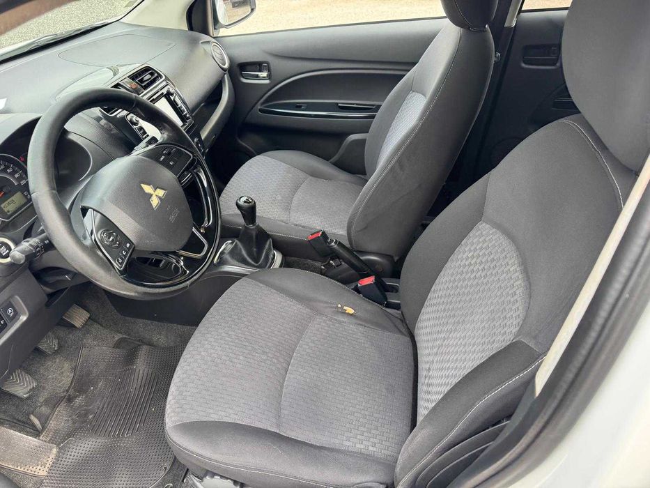 Mitsubishi space star