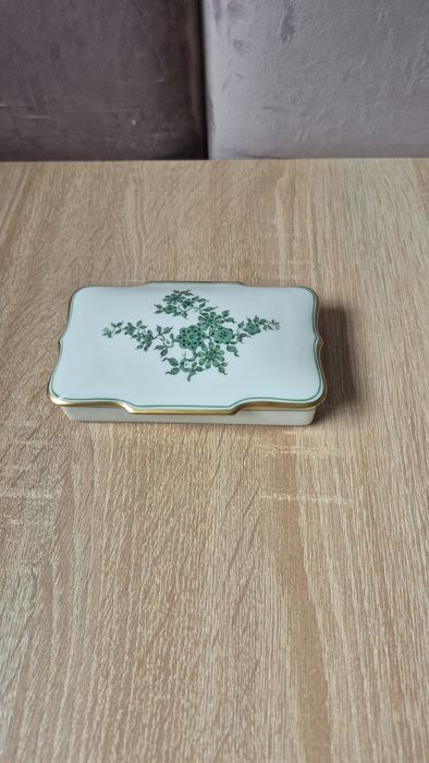 Szkatułka porcelanowa Vintage