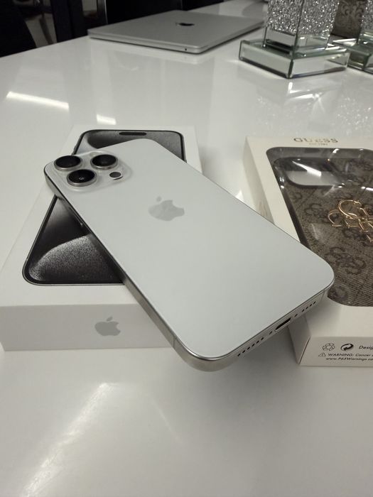 I phone 15 pro max 256 GB White Titanium idealny stan