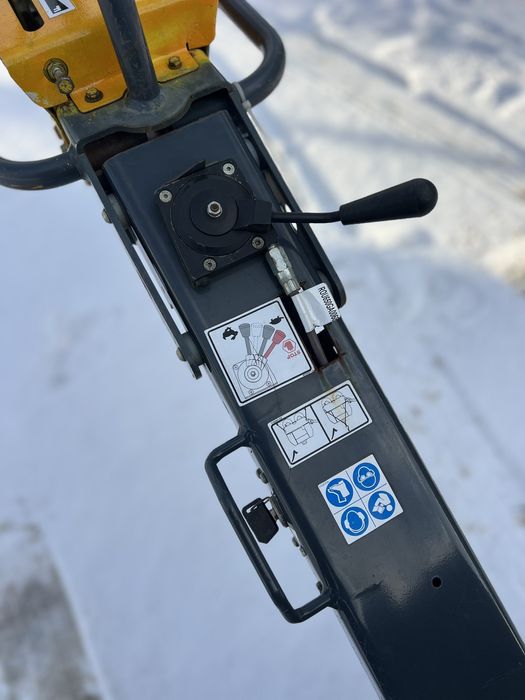 Каток з вібро belle 750 кг 2014-2016  роки  з ПДВ cвіжо привезені  з Ф