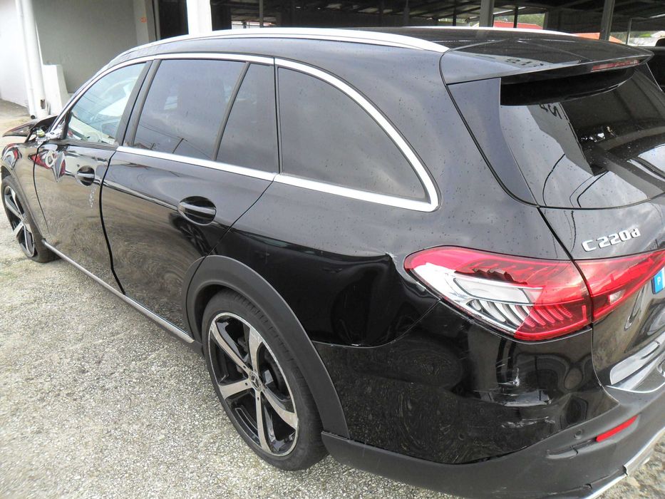 Mercedes-Benz C 220D 4-MATIC AUTO 200CV (2023)