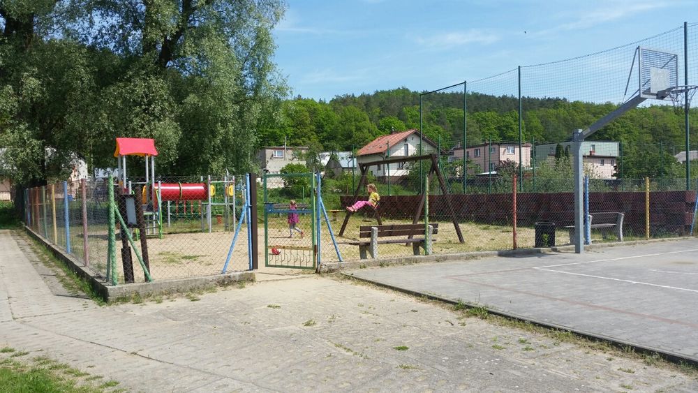 Wakacje, noclegi  dla pracowników możliwe krótkoterminowe