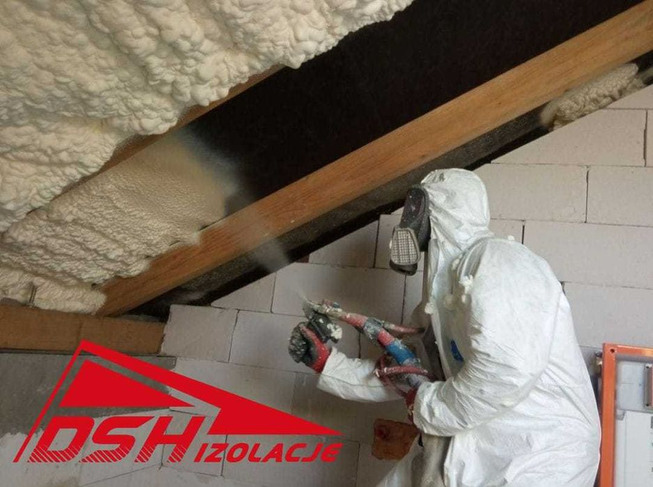 Ocieplenie pianą PUR,  Ocieplanie piana PUR ,  izolacja poddasza