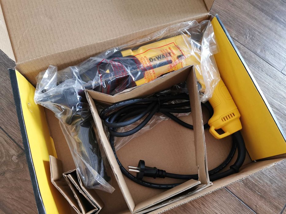 Nowa Wiertarka Udar DeWalt D25033 Gwarancja 12.2026 Prezent Okazja