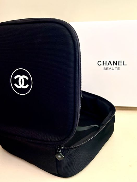 Kosmetyczka Chanel Beauty