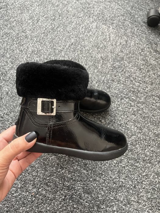 Демісезонні ботиночки UGG