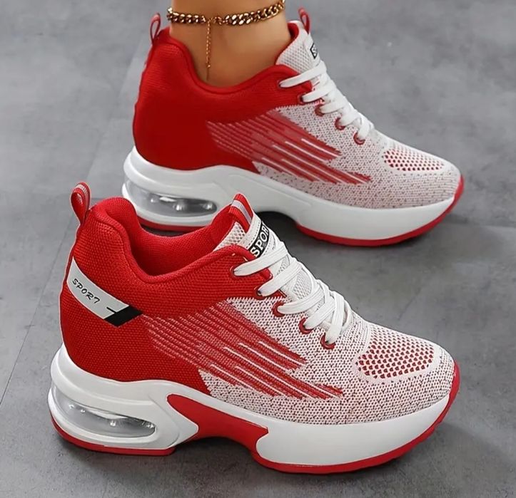 Sportowe buty damskie 36 na koturnie