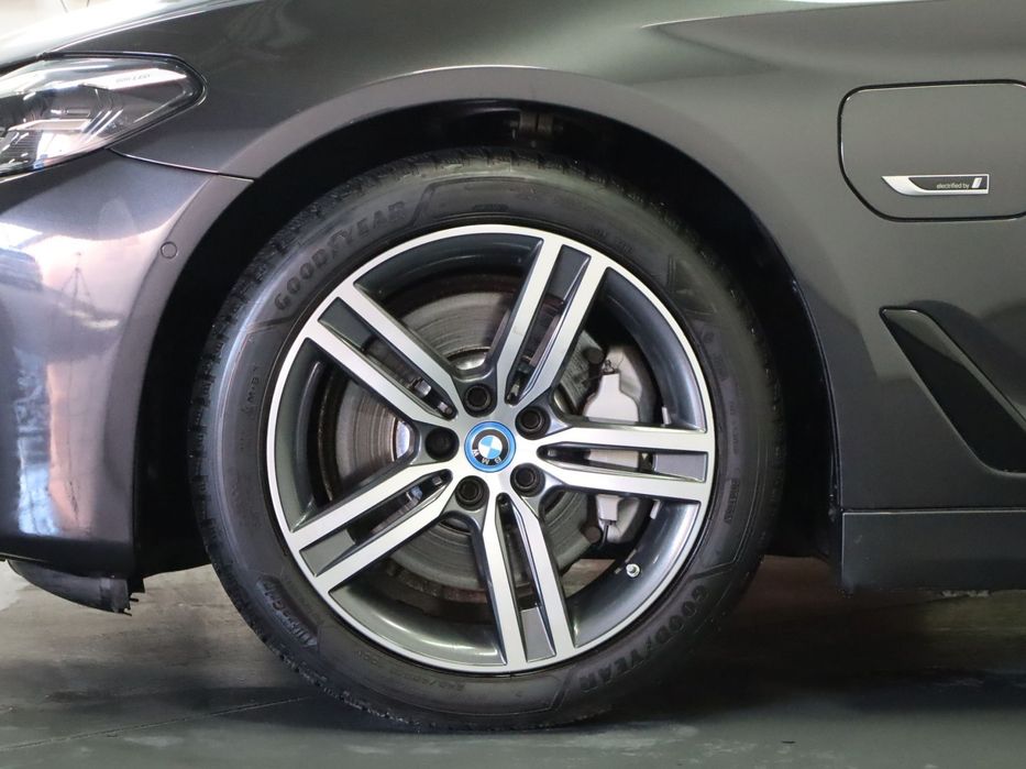 BMW 530 e Line Luxury