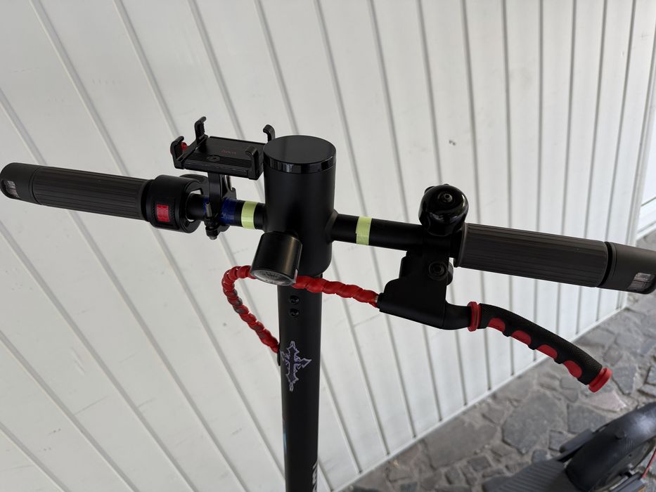 Електросамокат Xiaomi Electric Scooter Elite