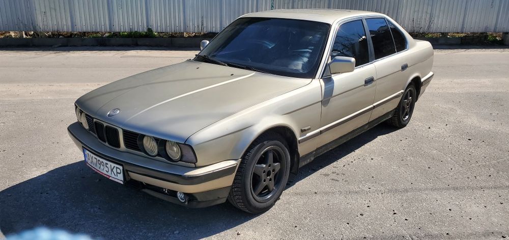 Продам BMW E34 M50B25