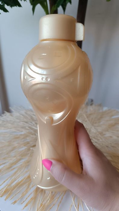 Garrafa de água copa do mundo da tupperware