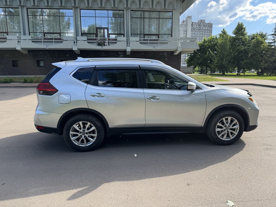 Продам Nissan Rogue 2016