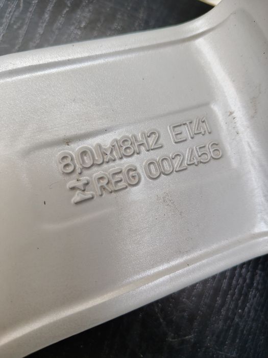 Oryginalne felgi Audi 5x112 R18 . Montaż gratis. Wysyłka 40zł 1szt.