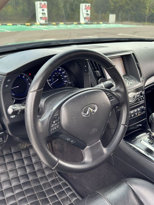 Infiniti g37 2013