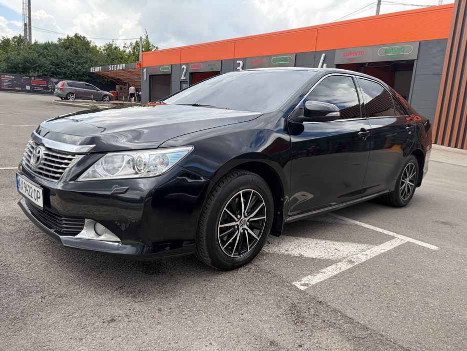Продам офиц Toyota Camry 50 2.5