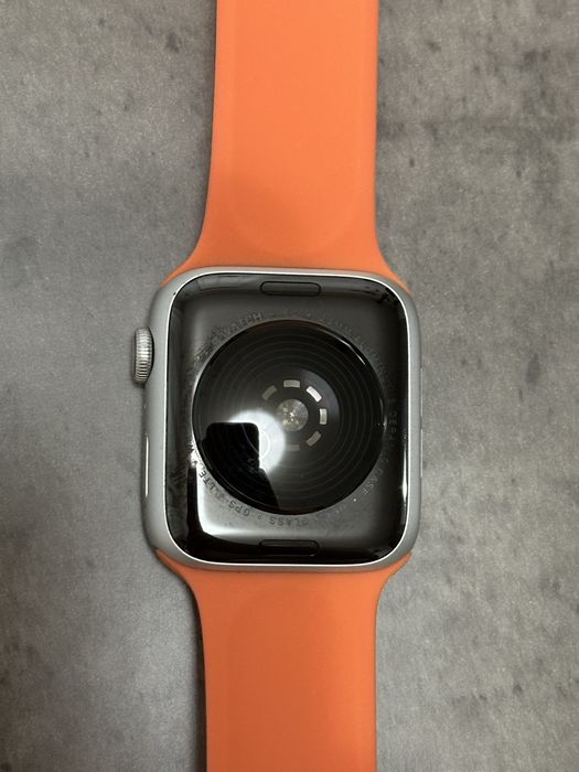 Apple watch SE 1 44mm LTE