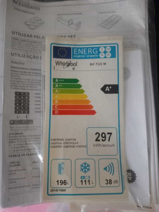 Frigorífico Combinado Whirlpool Classe A+ — Como Novo