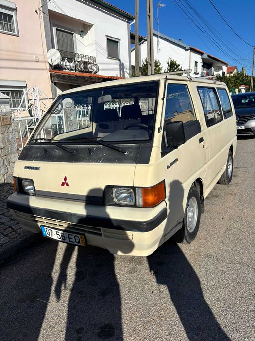 Mitsubishi impecável L300