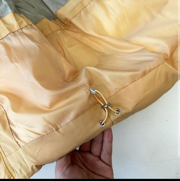 Зимова куртка фірми SUBERBYBER