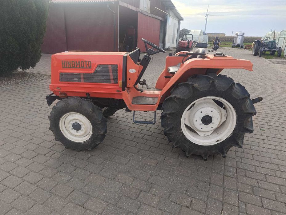 Hinomoto N279 ciągnik kat. 1