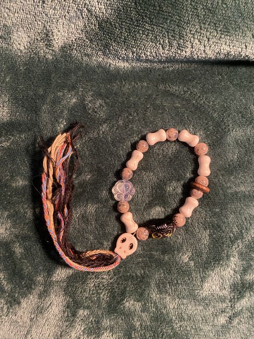 Branzoleyka kot emo gotka hipis