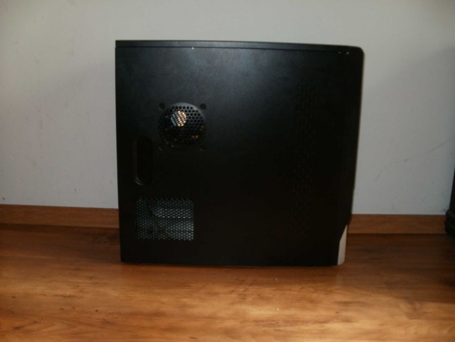 ASUS P5L VM 1394 Celeron 3,2 GHz komputer obudowa