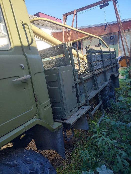 Бурова установка БКМ-302 на базі ГАЗ-66